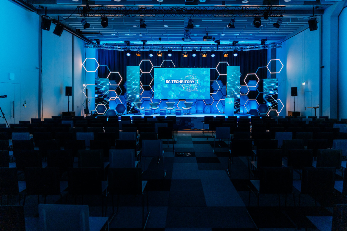 Ilustratīvs Techritory foruma attēls